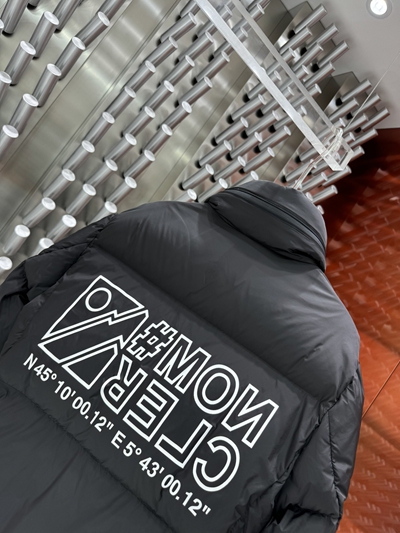 ハイクオリティダウンジャケット着用イメージ